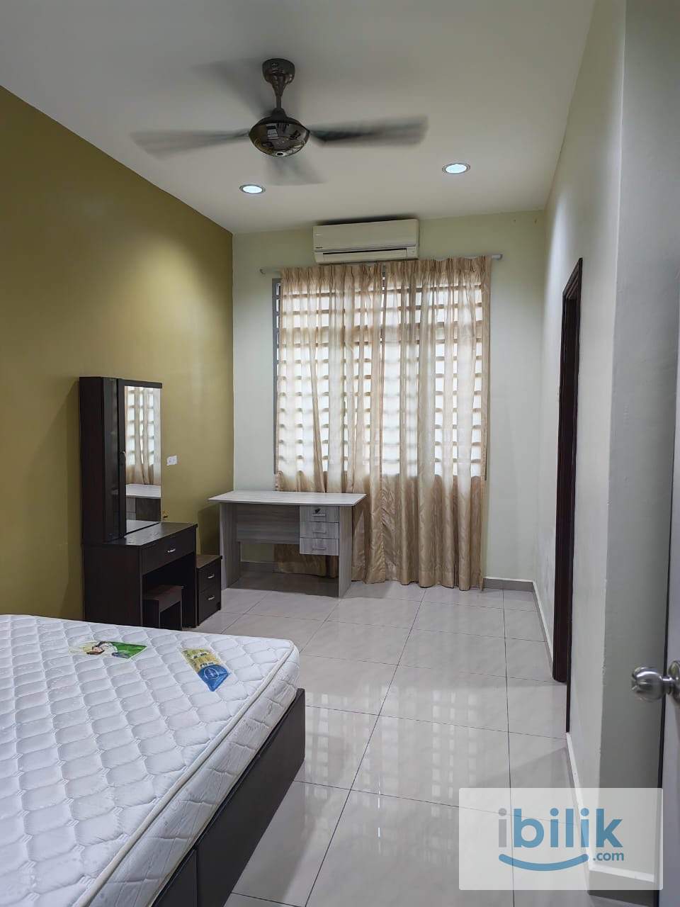 Room For Rent - Image 1