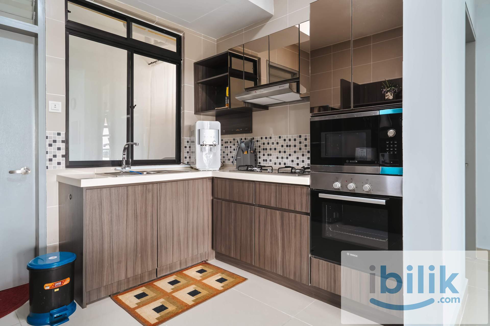 PREMIUM MASTER SUITE WITH MINIMALIST DESIGNS AT PRESINT 8, PUTRAJAYA FOR FEMALE PROFESSIONALS. - Image 4