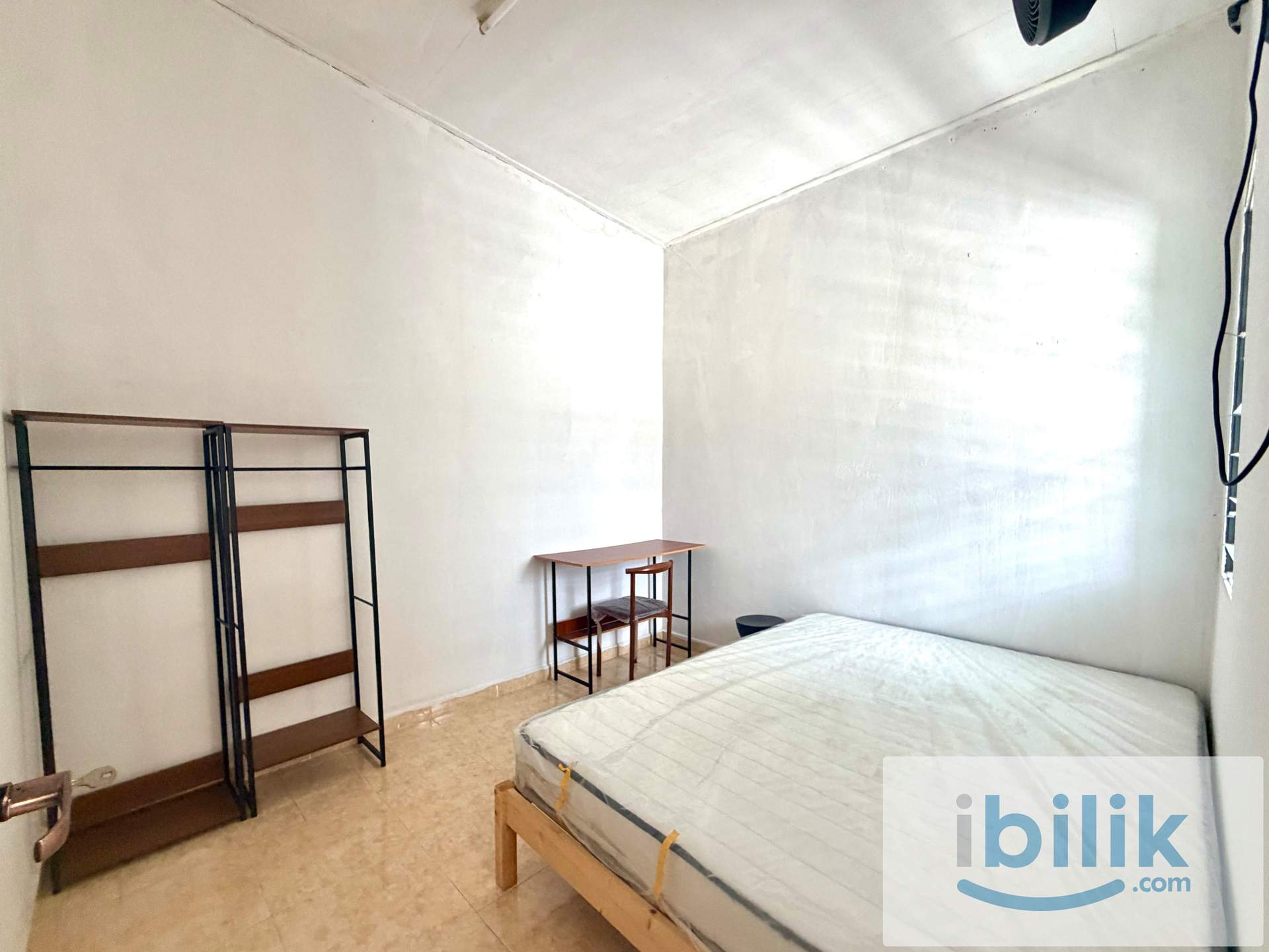 SENAI ECONSAVE AIRPORT ROOM FOR RENT - Image 1