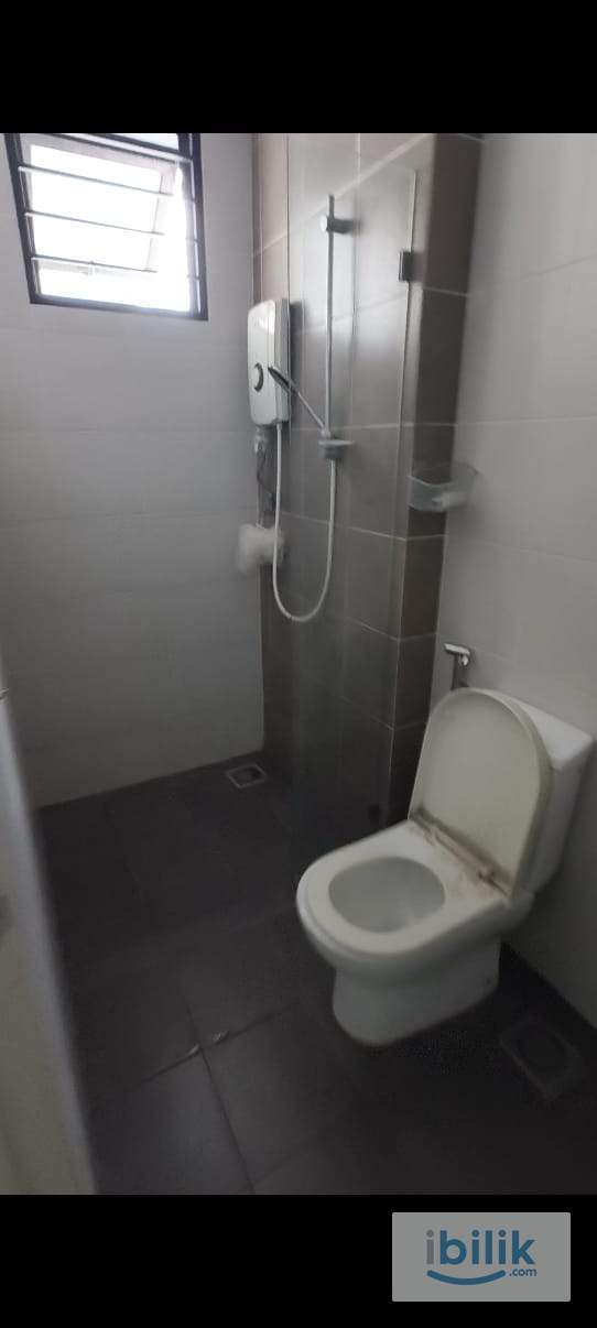 Single Room for RENT @D'Sands Residences, Old Klang Rd | 5min walk to KTM Petaling Station🚶 - Image 4