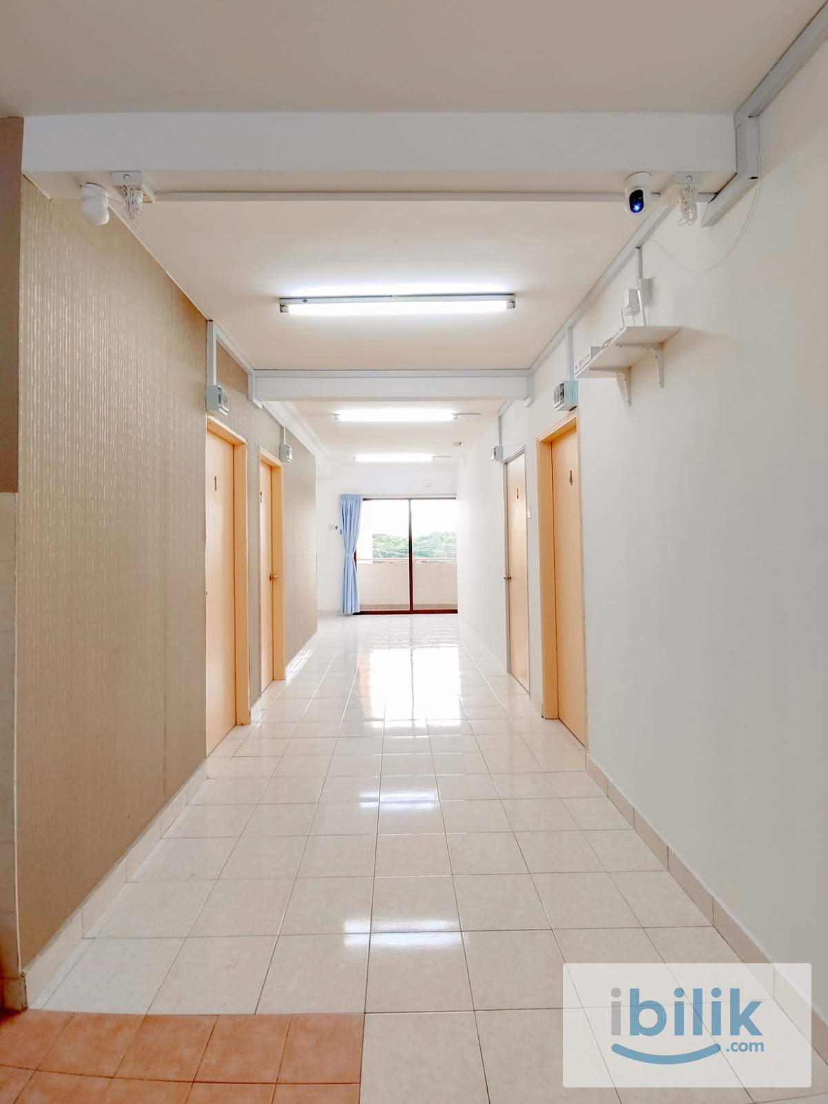 Medium room for RENT @Palm Spring, Damansara | Walk to Surian MRT Station🚶 - Image 8
