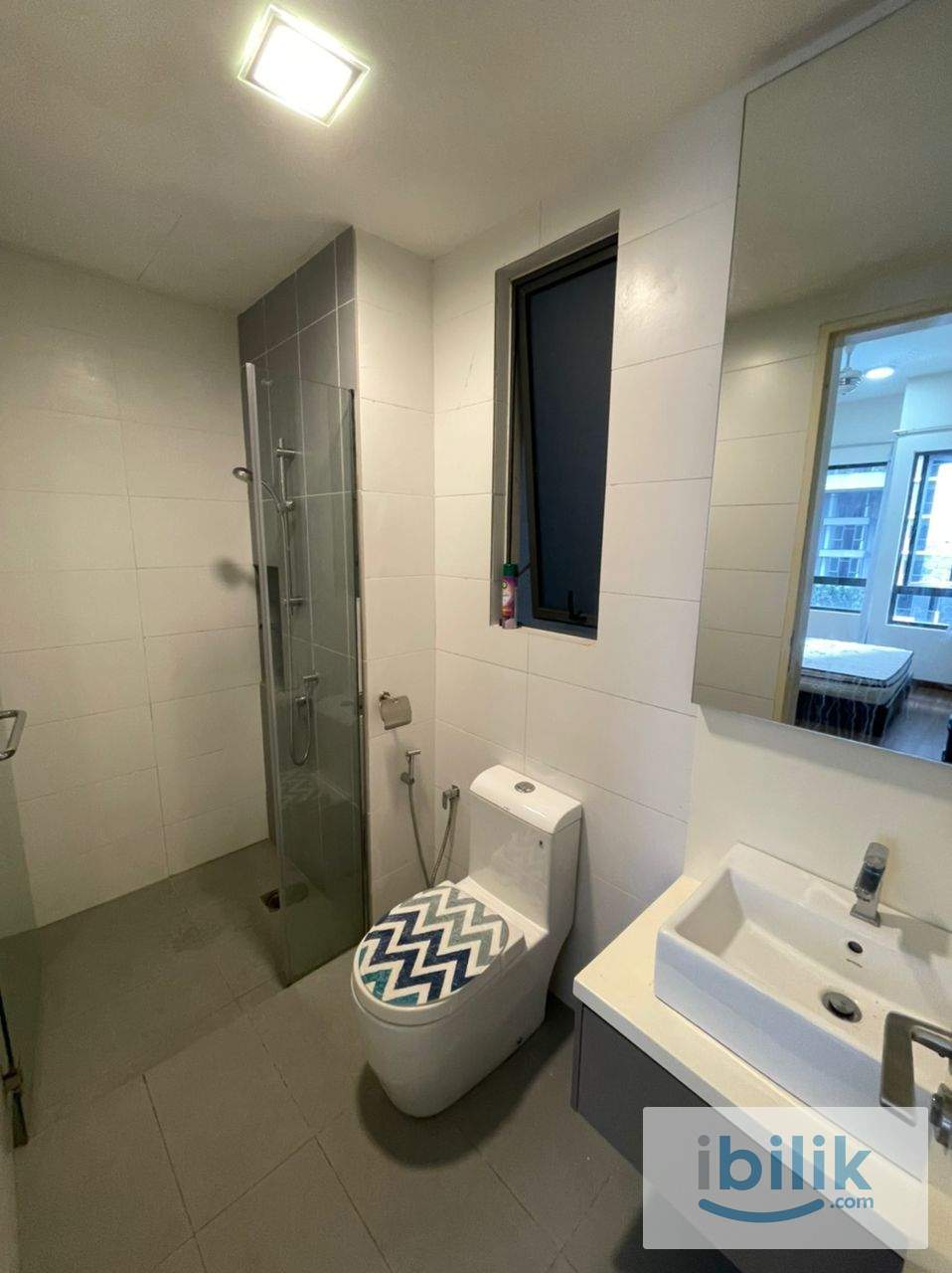 Cozy Master Room for rent @ PETALZ RESIDENCE OKR  - Image 2