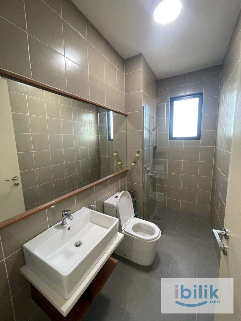 Medium Room for rent at Nidoz Residence - Image 5