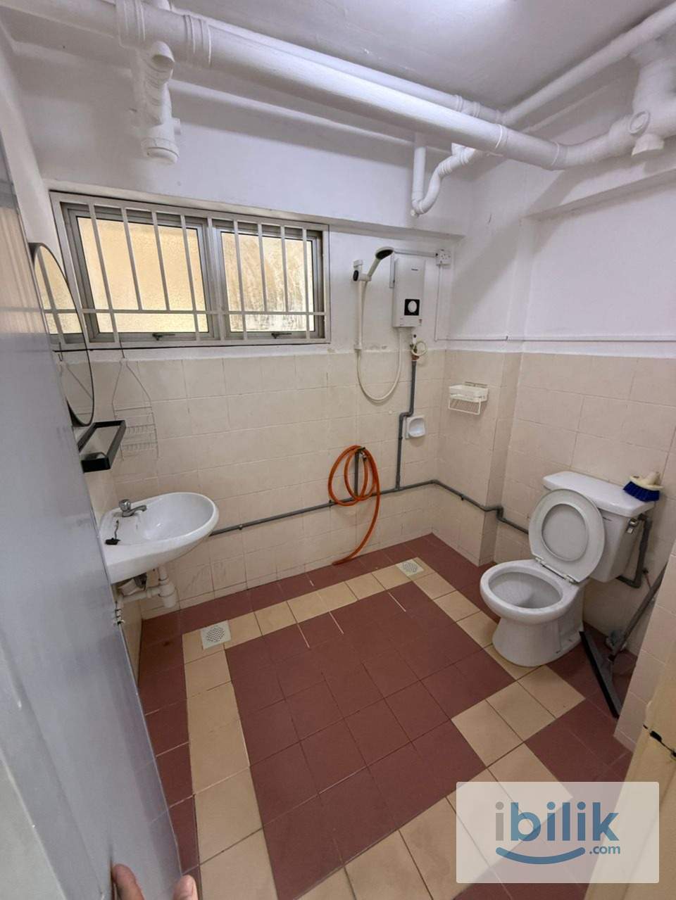Master bedroom  - Image 6