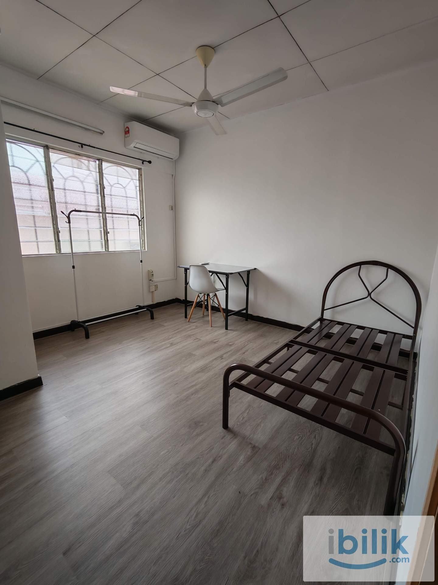 Twin Share Room for Rent - Image 1