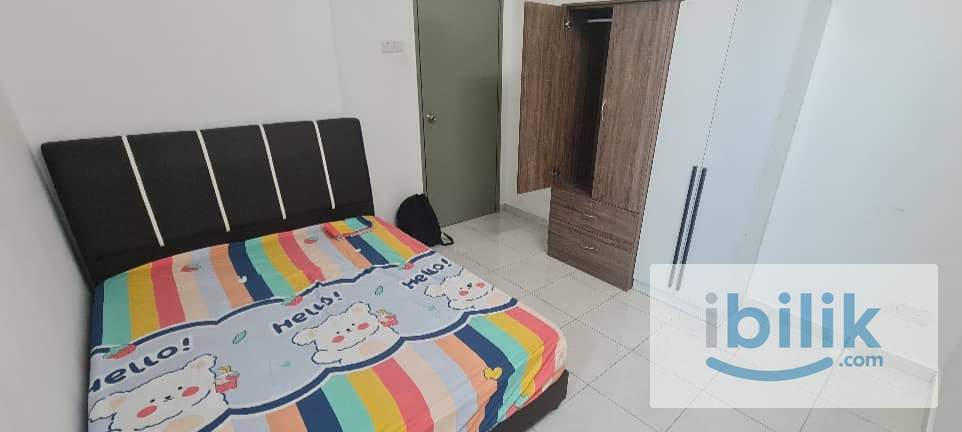 The Rise Collection 3 -Aircond Medium Room(Ladies Unit, No Sharing Toilet) - Image 1