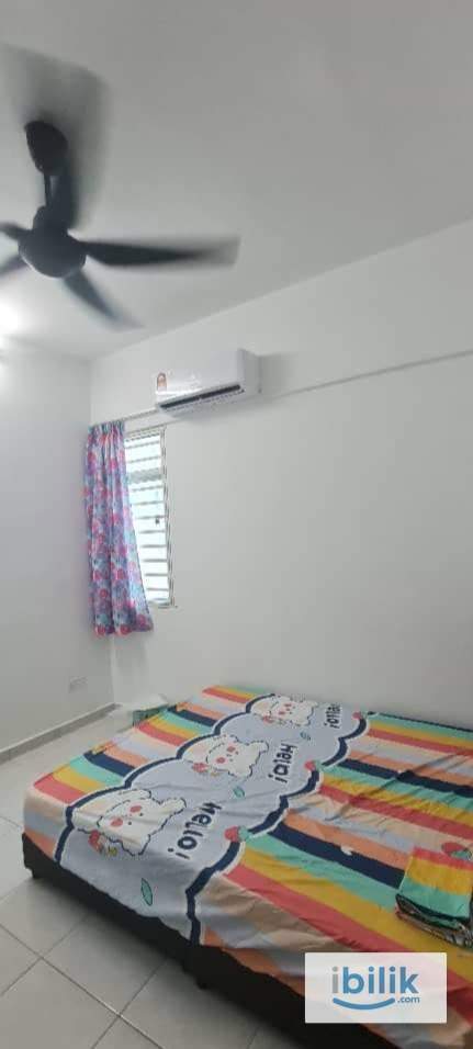 The Rise Collection 3 -Aircond Medium Room(Ladies Unit, No Sharing Toilet) - Image 2