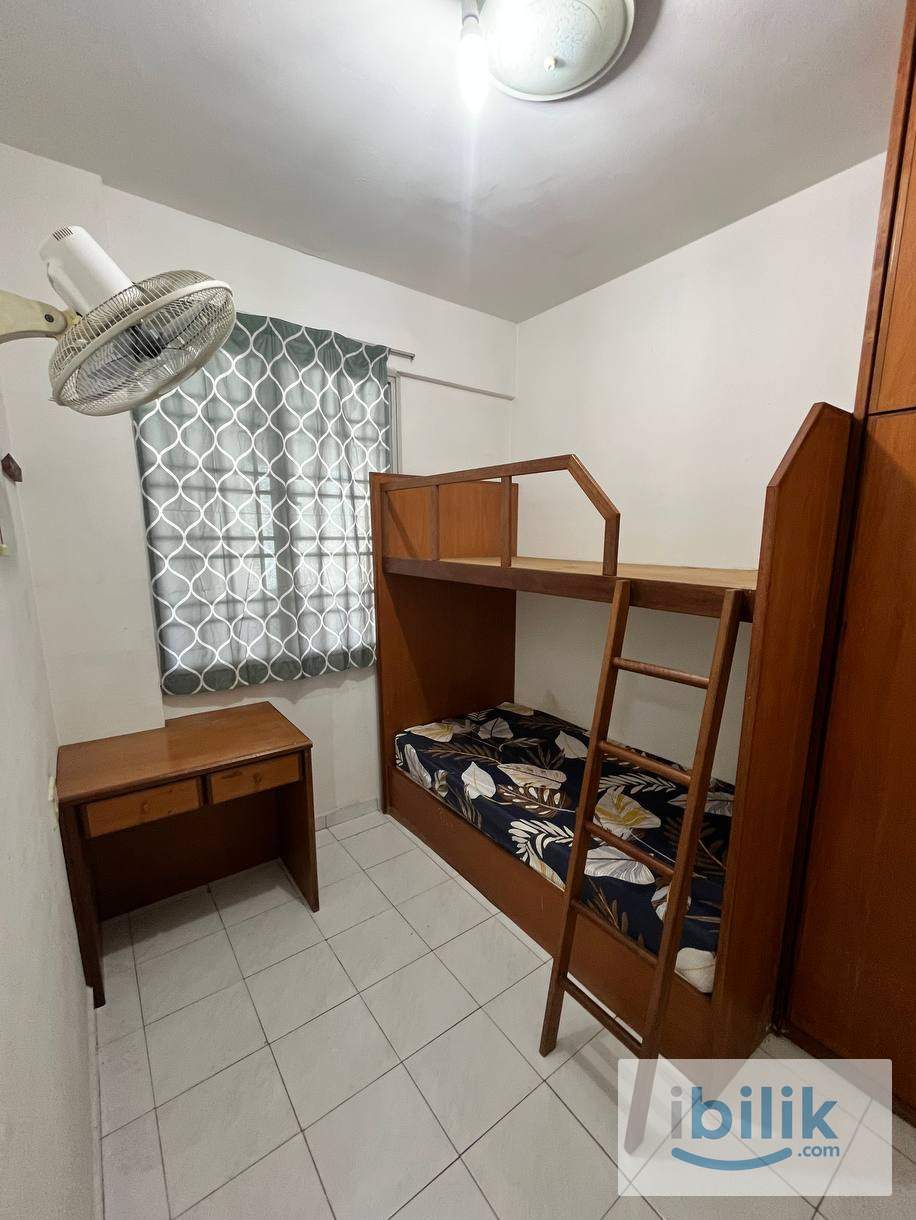 SINGLE ROOM N-PARK CONDOMINIUM BATU UBAN - Image 1