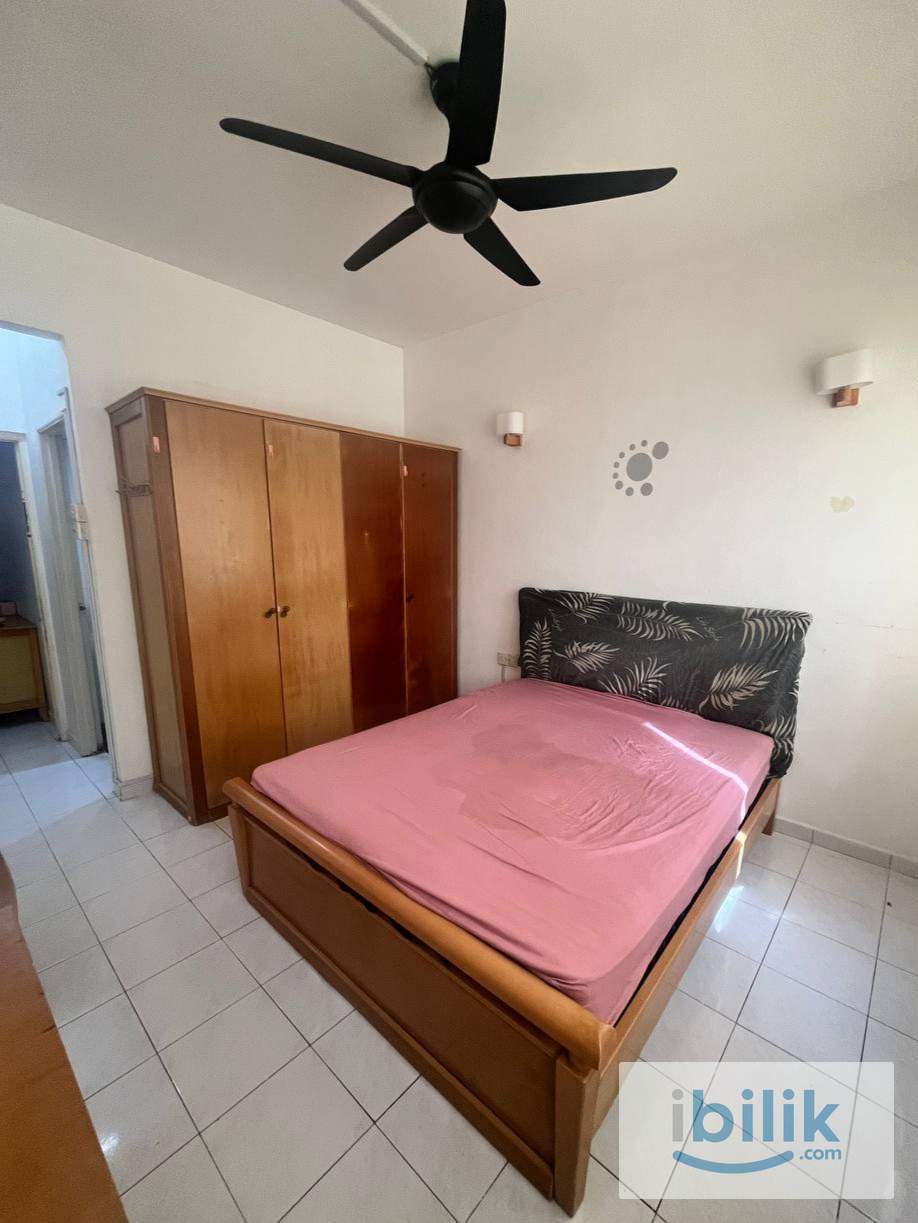 Bilik sewa master bedroom cantik, lengkap dengan perabot dan kemudahan - Image 1
