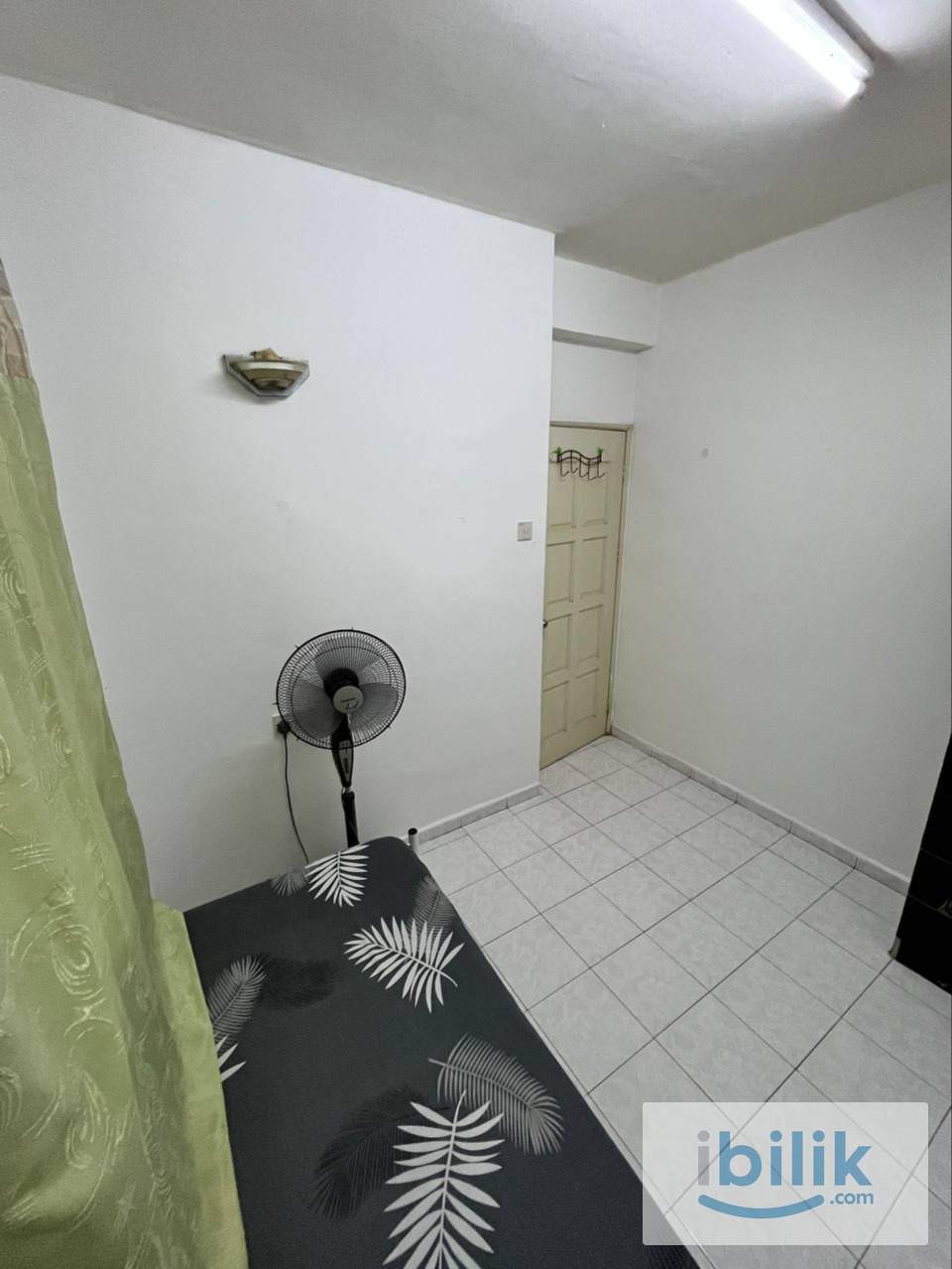 Bilik sewa single luas, besar dan lokasi sangat strategik - Image 3