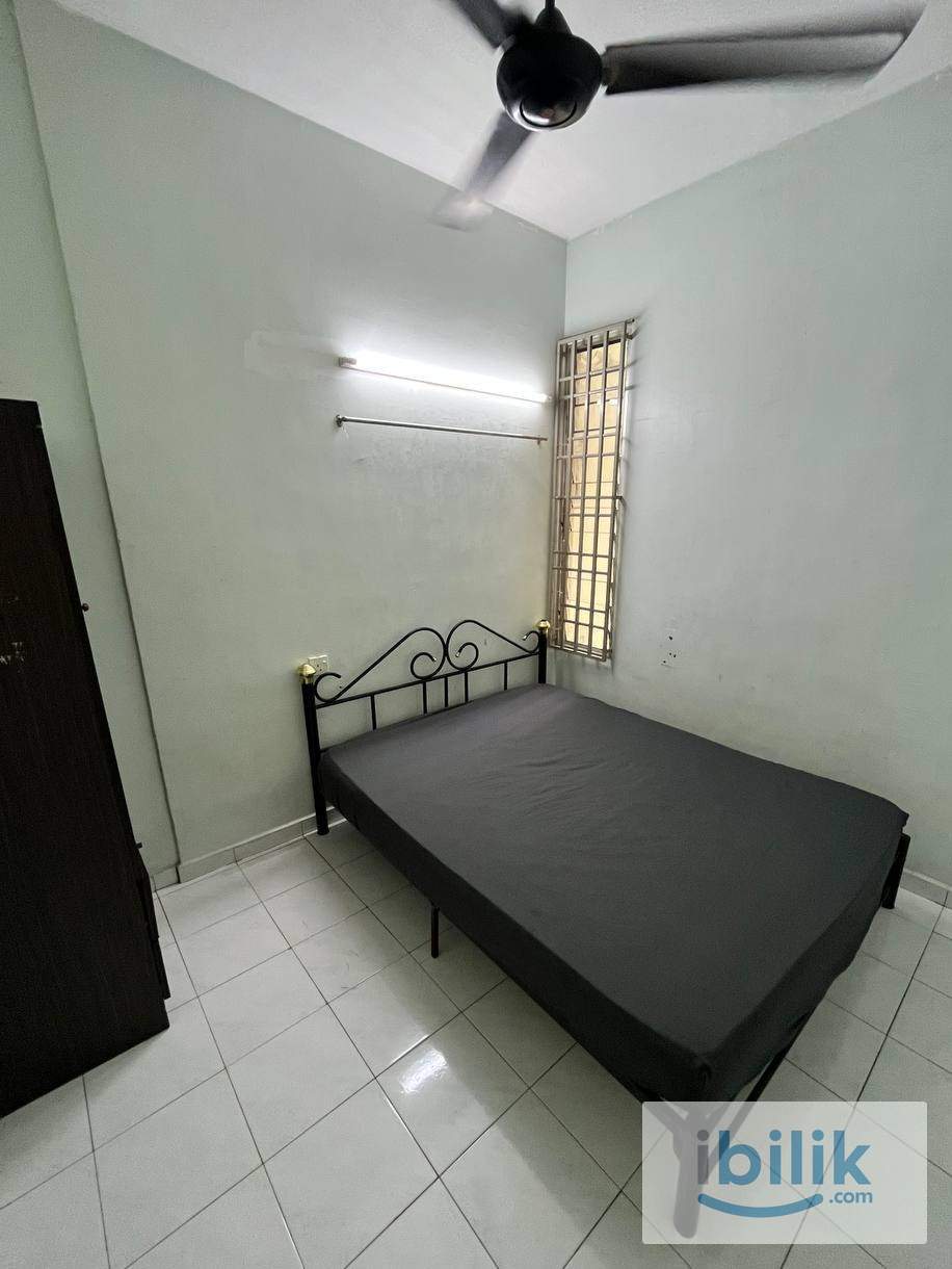 Bilik Sewa Middle (Single/Sharing/Couple)  - Image 1