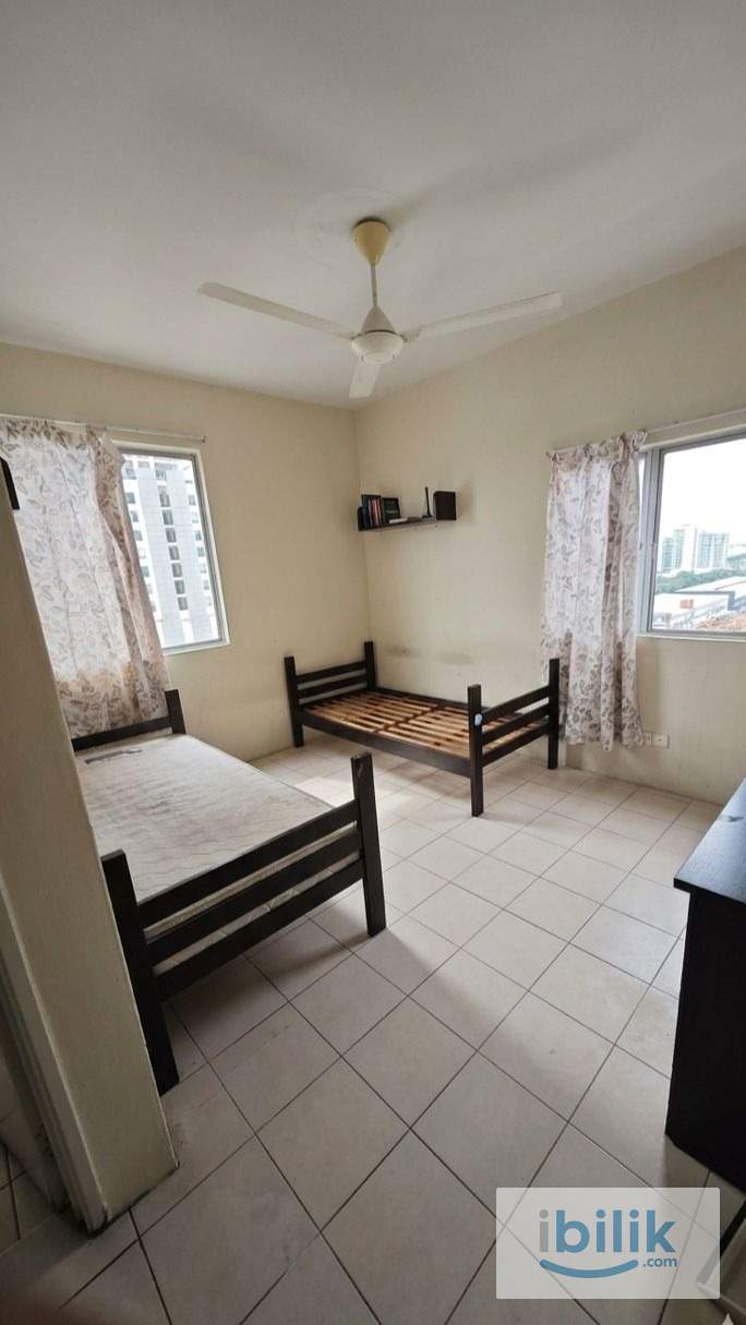 Bilik Sewa Middle Room Casa Subang Apartment - Image 1