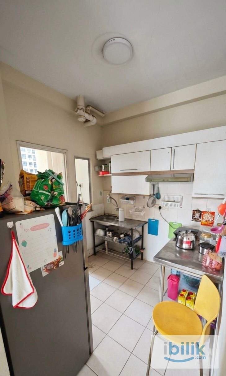 Sharing Room at Casa Subang Apartment - Image 5