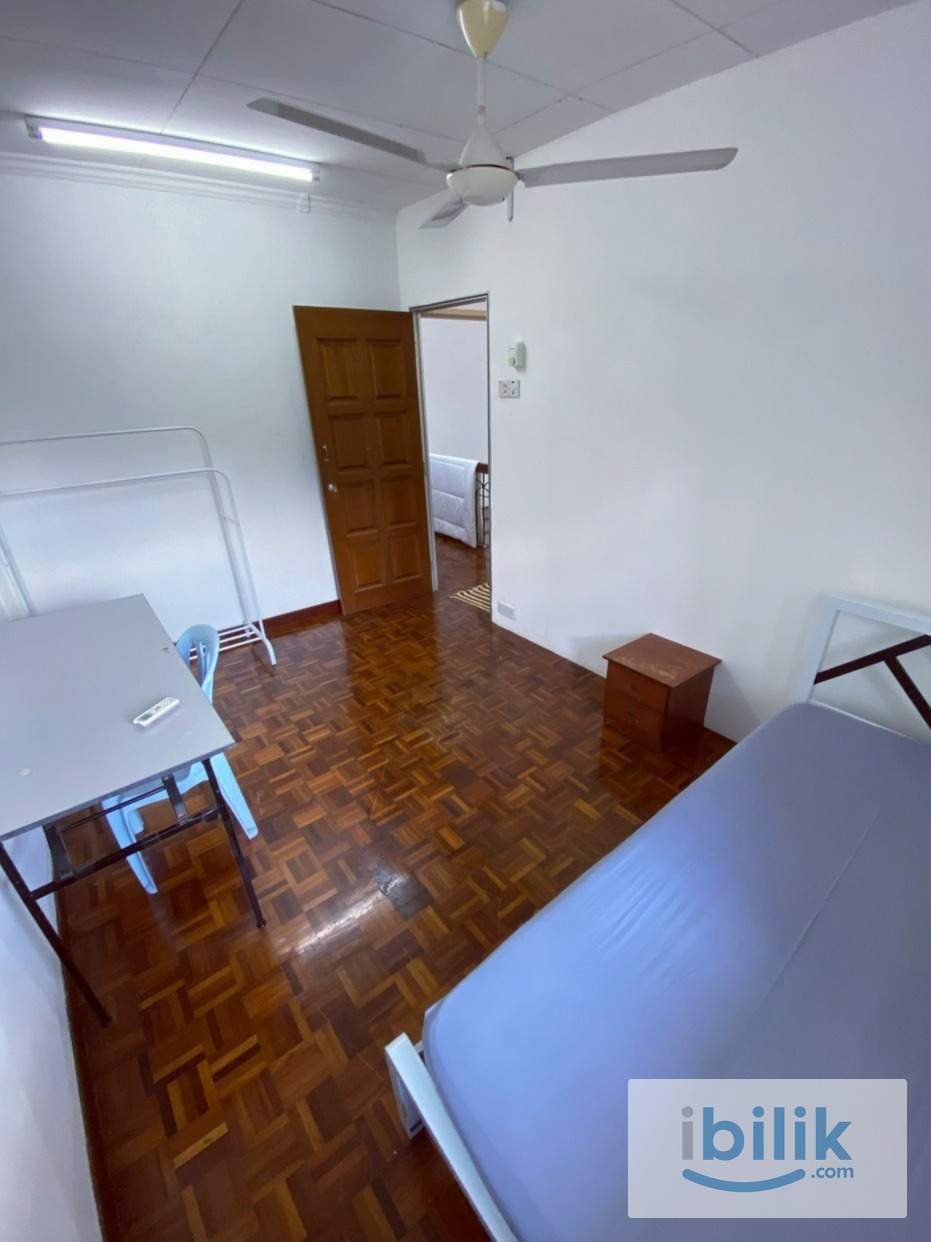 Room for Rent RM 660 | Fully Furnished | Bandar Utama / Petaling Jaya | Move In Now!!! - Image 1