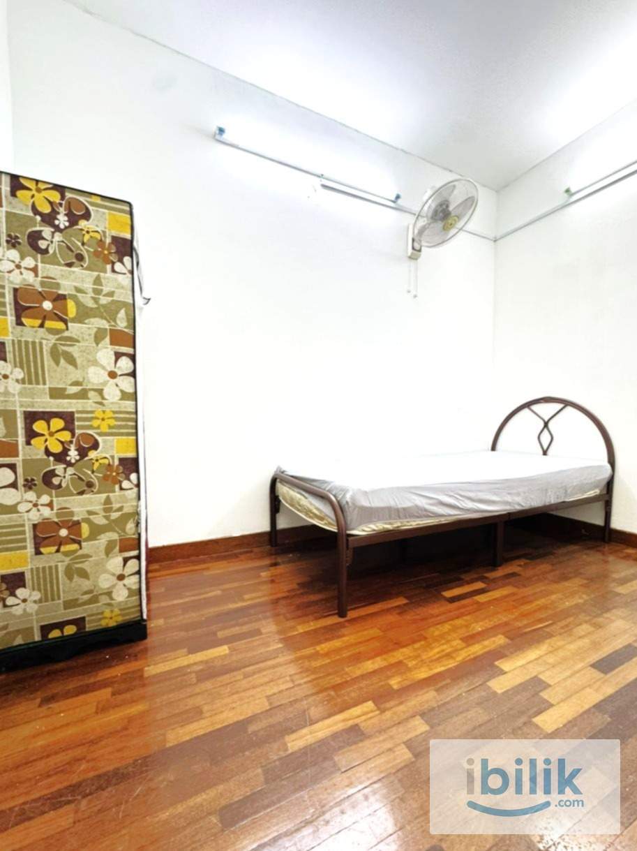 Low DEPOSIT room rental @Bandar Utama - Image 1