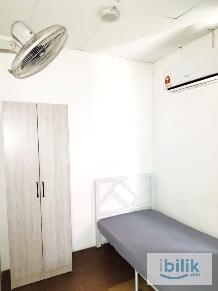 🏠PJ SS2 Middle Room Available For Rent 🏠 - Image 1