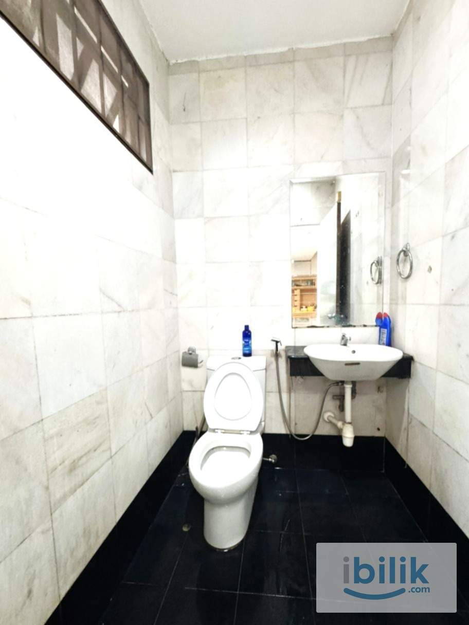 ‼️(BIG SPACE) Room Available For Rent @4 mins drive to MRT Mutiara Damansara‼️ - Image 4