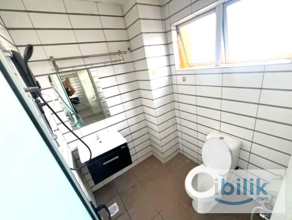 ‼️(Fully Furnished)‼️Jln Pahang Room to rent with Private Bathroom @6 mins walk to Hospital Kuala Lumpur & MRT HKL - Image 3
