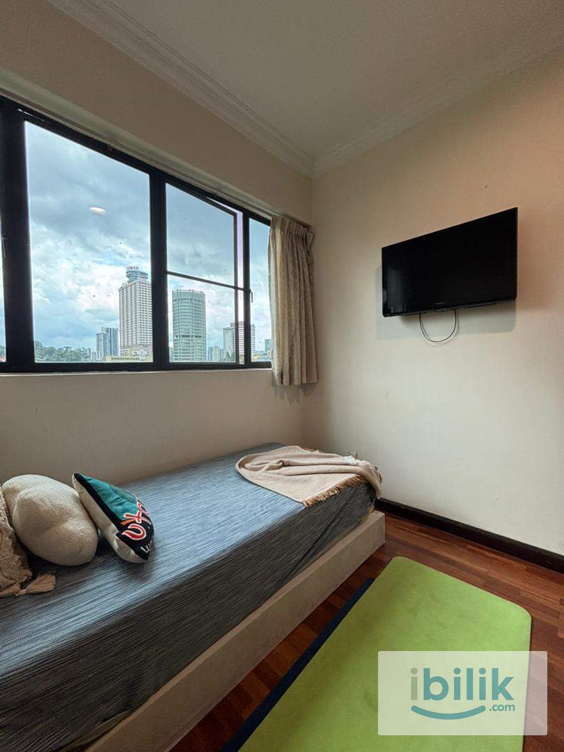 Zero Deposit Medium Room for rent at Bistari Condominium - Image 2