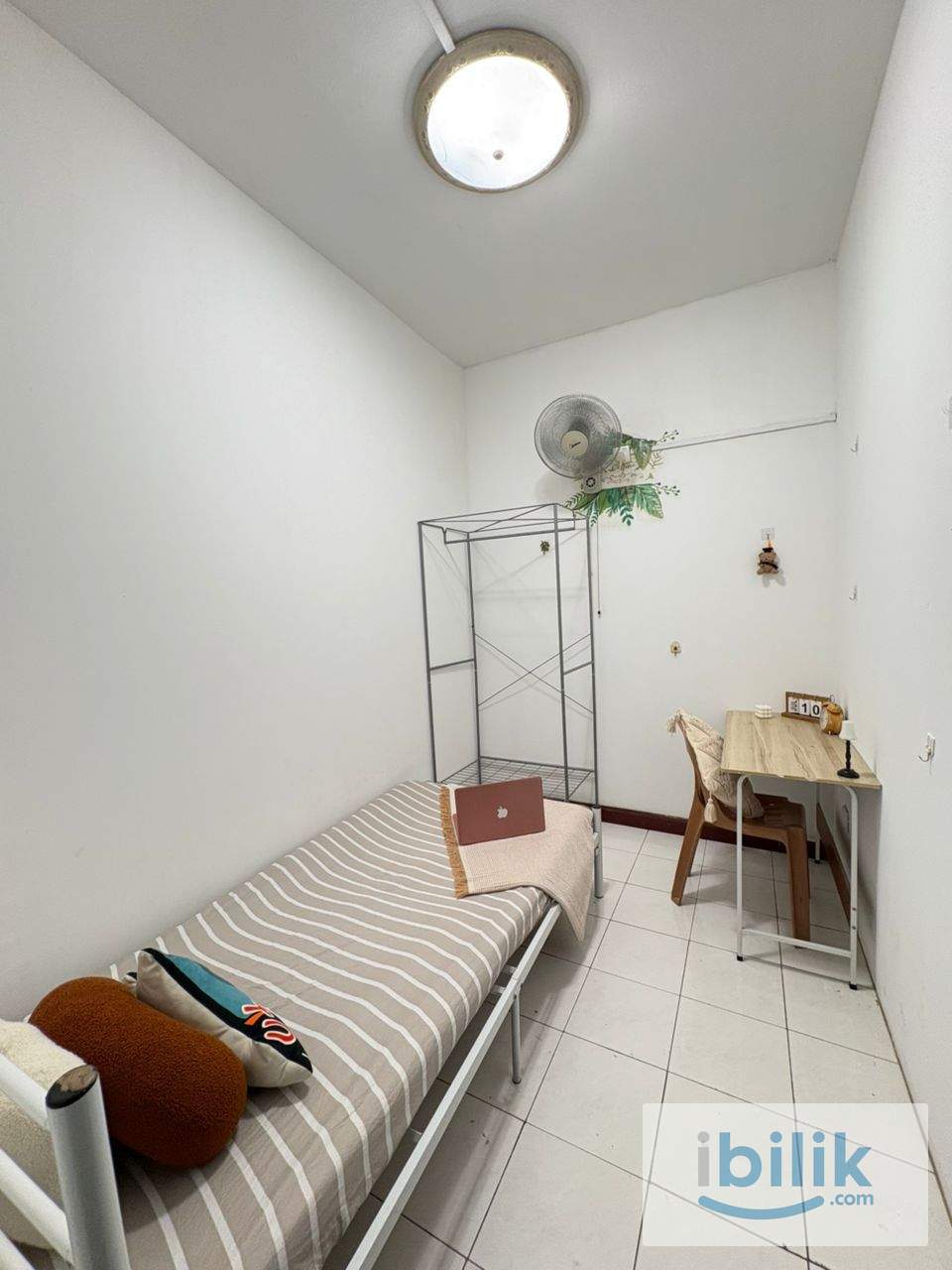 Zero Deposit Single Room for rent at Bistari Condominium - Image 1