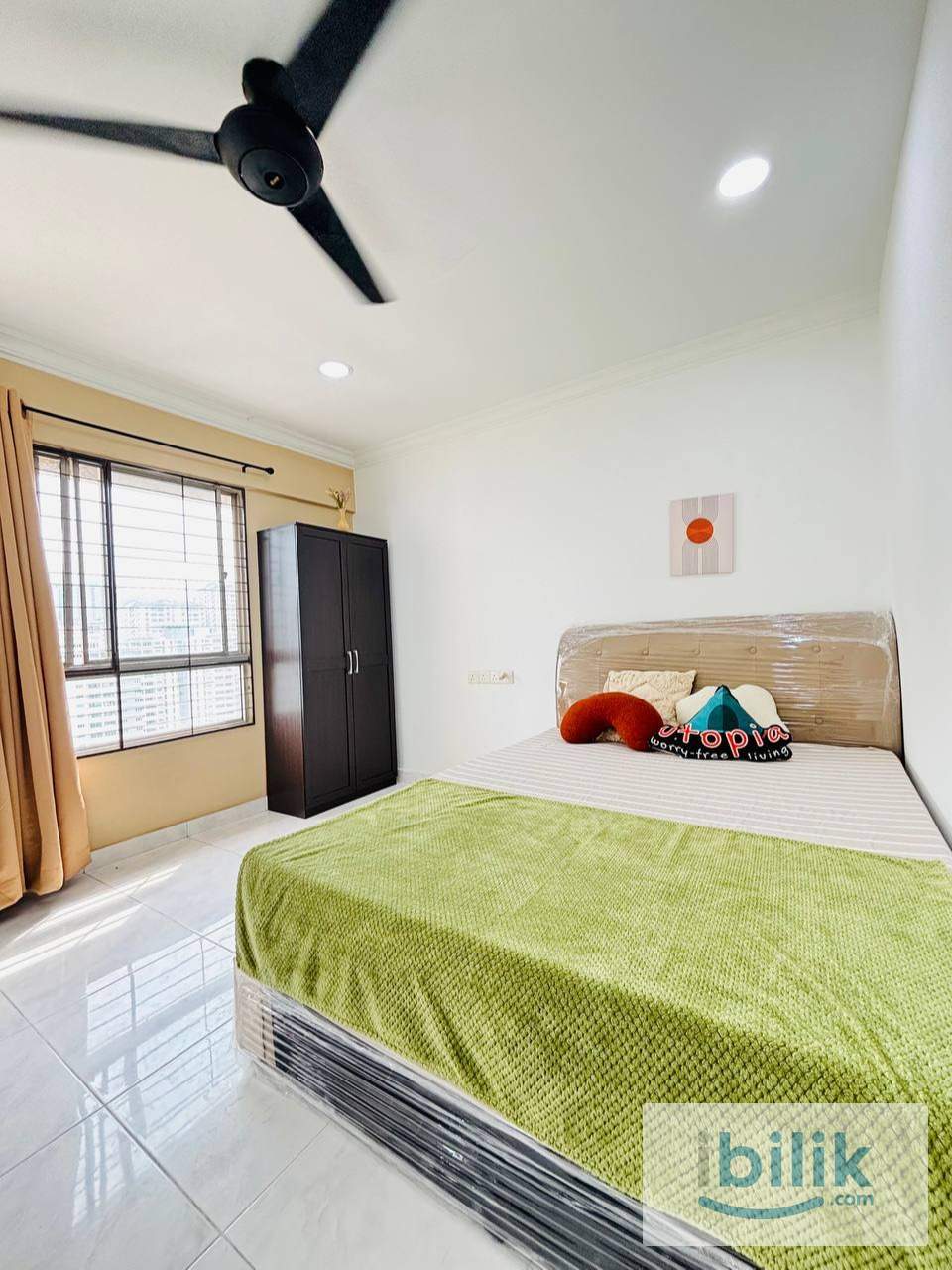 Medium room @ OG HEIGHTS | Zero Deposit available! | 5mins walk to LRT  - Image 1