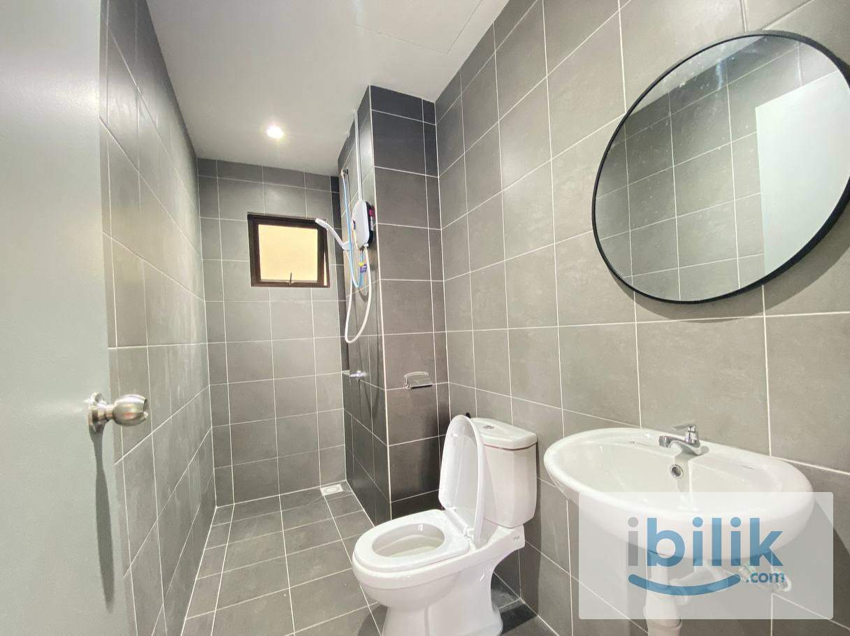 Master room for 2pax in Female Unit @ The Netizen, BTHO Cheras  - Image 1