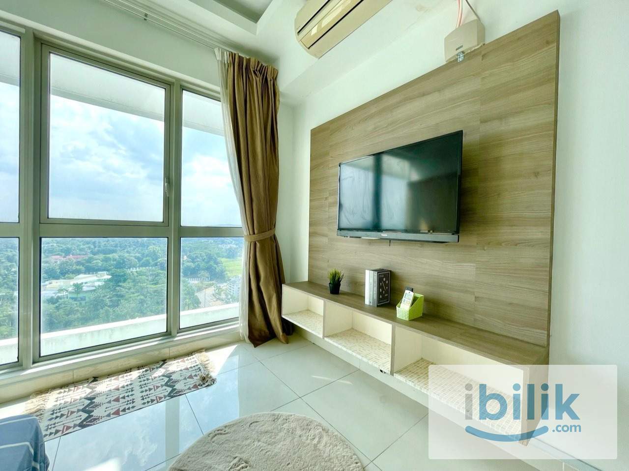 ✨ Cozy Medium Room @ Regalia Suites | FREE WiFi & Cleaning | Zero Deposit - Image 2