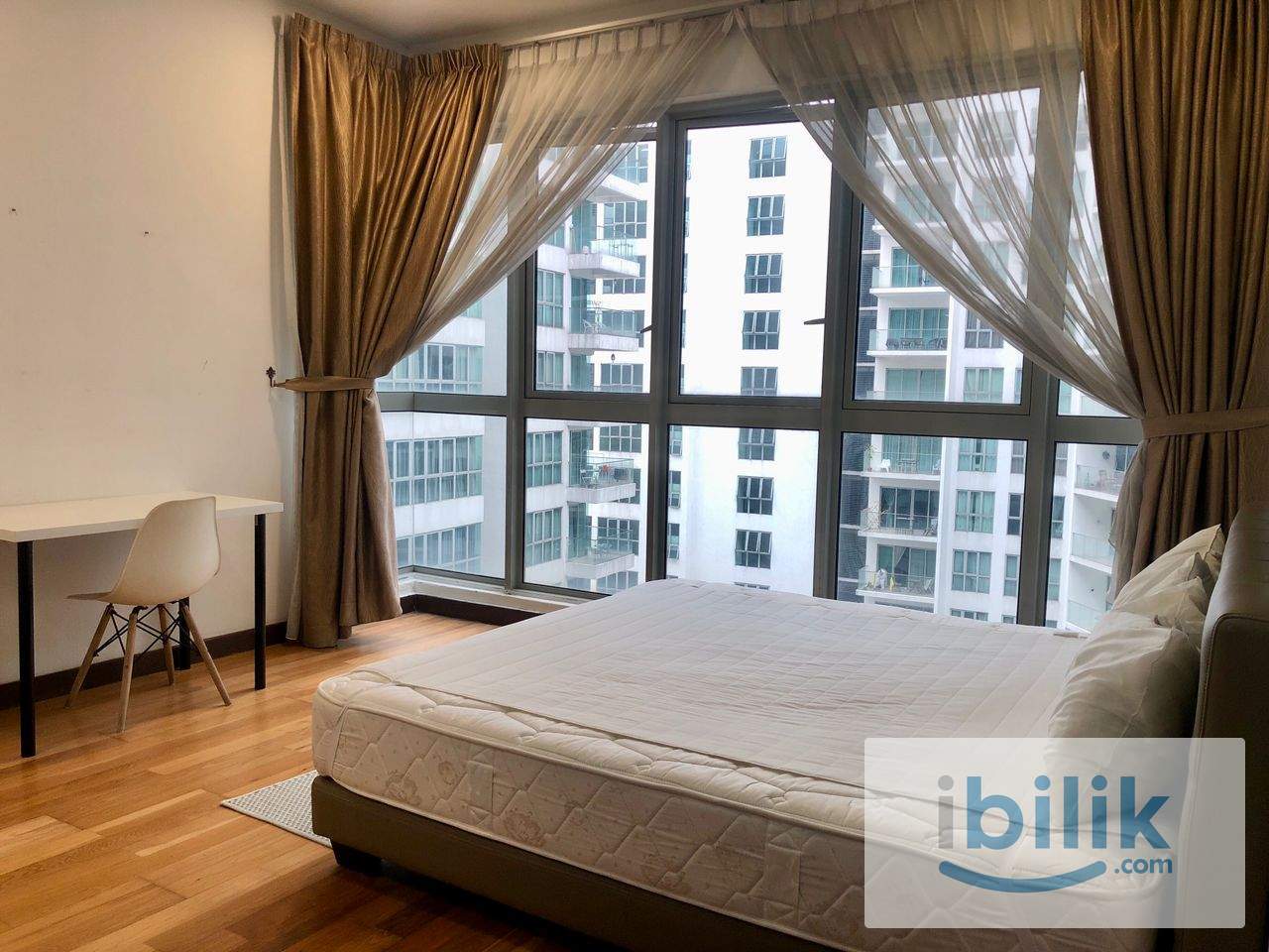 Zero Deposit Master Room for rent at Regalia - Image 1