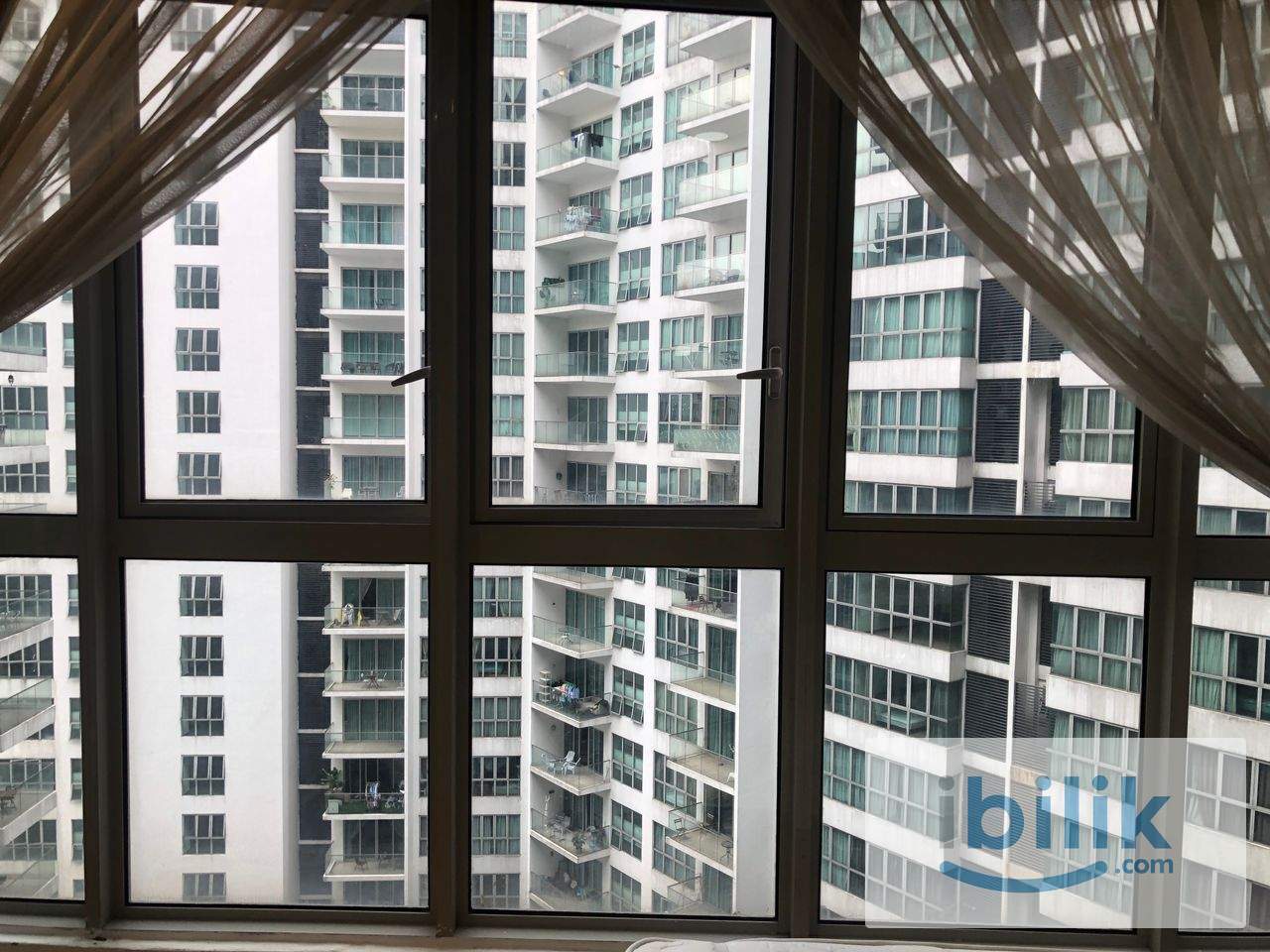 Zero Deposit Master Room for rent at Regalia - Image 8
