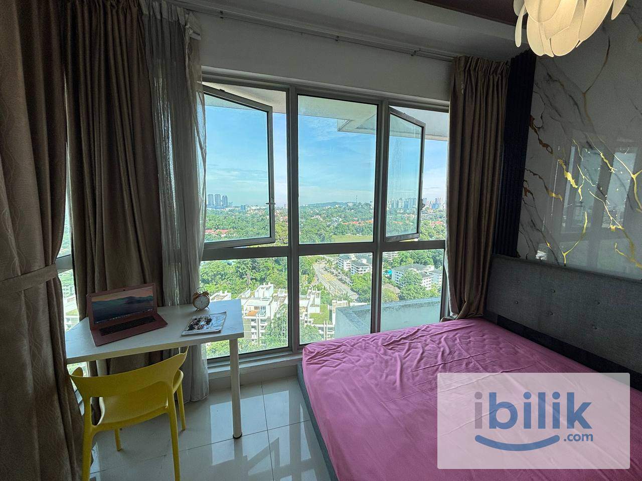 Zero Deposit Medium Room for rent at Regalia - Image 2