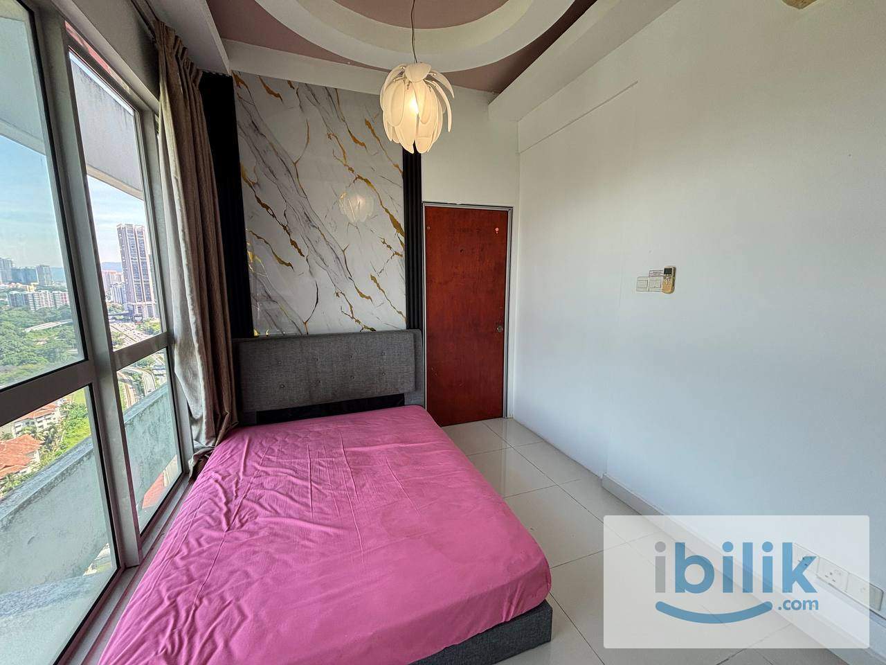 Zero Deposit Medium Room for rent at Regalia - Image 3