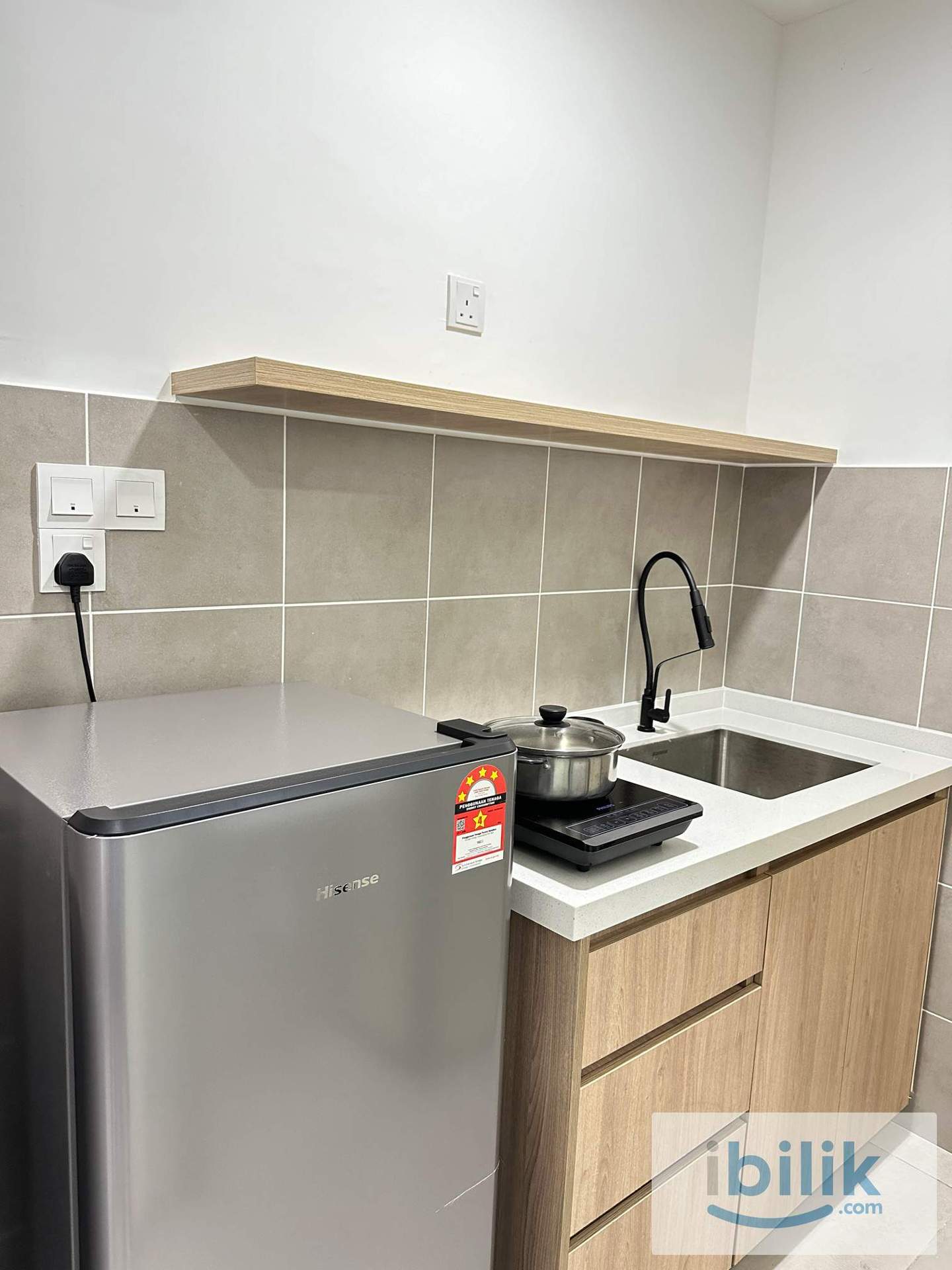 🚗10 Mins drive to Subang Airport: Private, Fully Furnished Studio @ DK Impian - Image 4