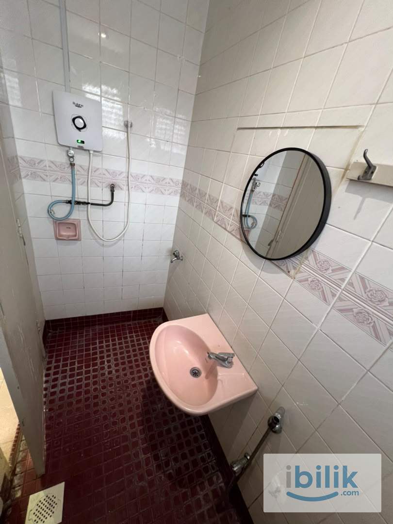 🏃‍♂️ Walk 5 Mins to Monorail! | Fully Furnished Chow Kit Co-Living (0 Deposit) 🚅💼 Near Hospital Kuala Lumpur - Image 2