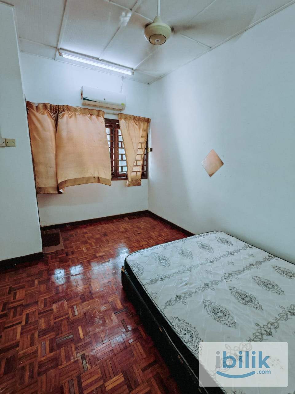 🚗 Mid Valley, The Gardens Mall in 10 Mins drive 💰 1 month deposit only Medium Room  - Image 1