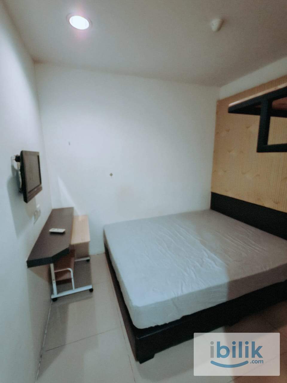 🔊1 Month DEPOSIT only !! 🏨✨ Medium Room with Private Bathroom @ Kelana Jaya near Giant Hypermarket, Paradigm Mall - Image 1