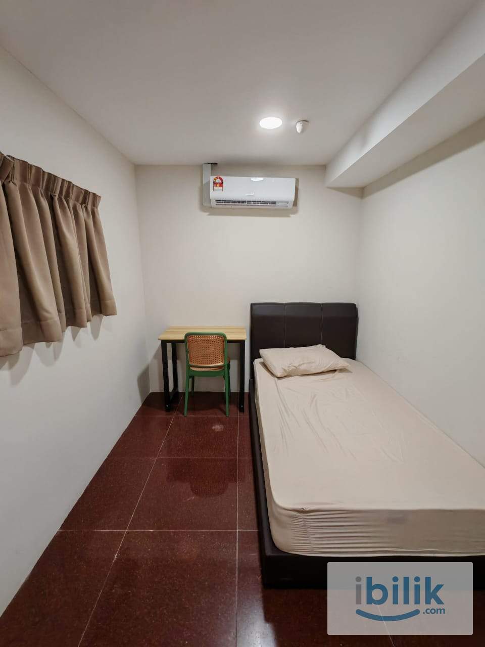 🔥 No Deposit !! 🚇 6 mins walk to MRT Sentul Barat @ 3 stops to PWTC 🏢Hotel Medium Room Coliving  - Image 1