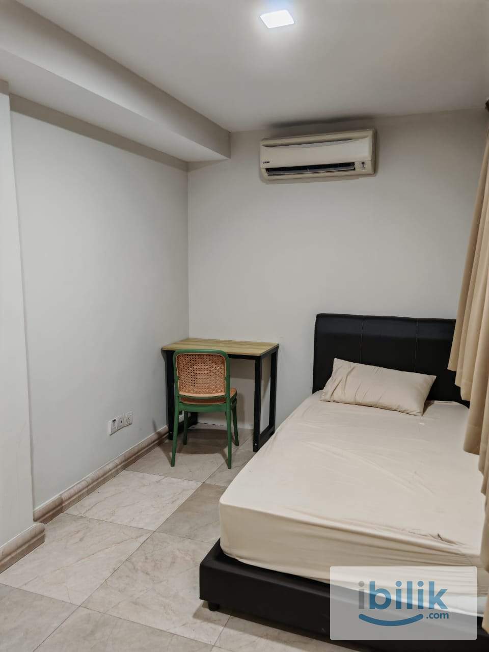 🔥 1 month DEPOSIT ONLY !! 🚇 6 mins walk to MRT Sentul Barat @ 3 stops to PWTC 🏢Hotel Style Room Coliving - Image 1