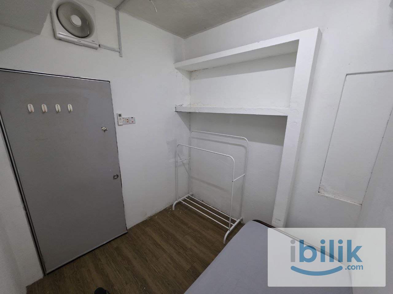 🚇10-Min Walk to LRT Kelana Jaya 💥Only 1-Month Deposit 🛏️Single Room @ SS4, Petaling Jaya - Image 4