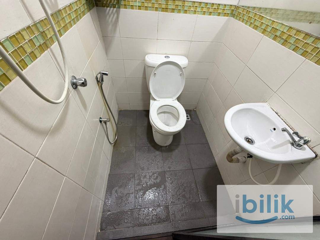 👏NO Deposit!! 🛏️ Premium Room w/ Private Bath & Windows @ SS15 near Inti College 🎓 - Image 2