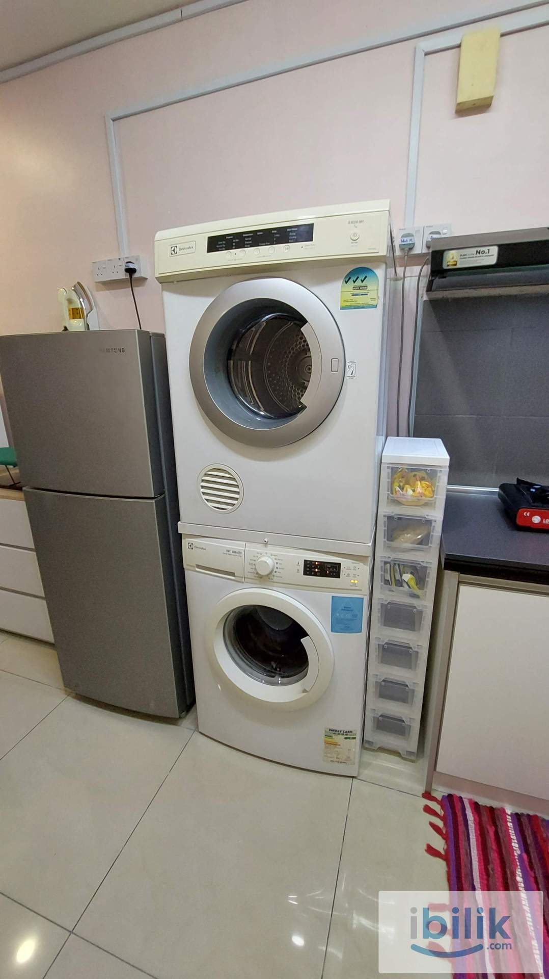 Single Room Non Sharing Room Fully Furnished Near MSU - Image 4