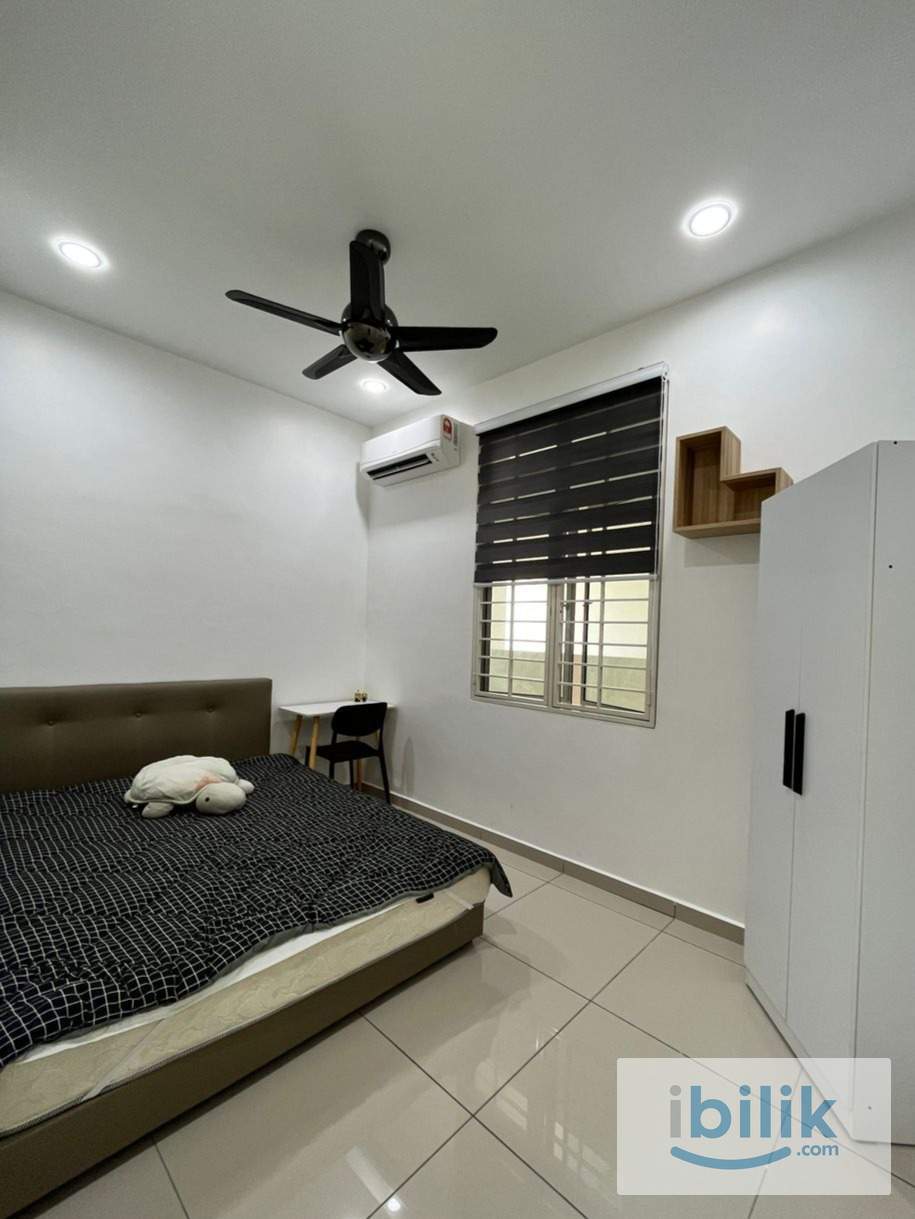 Medium Room - Image 1