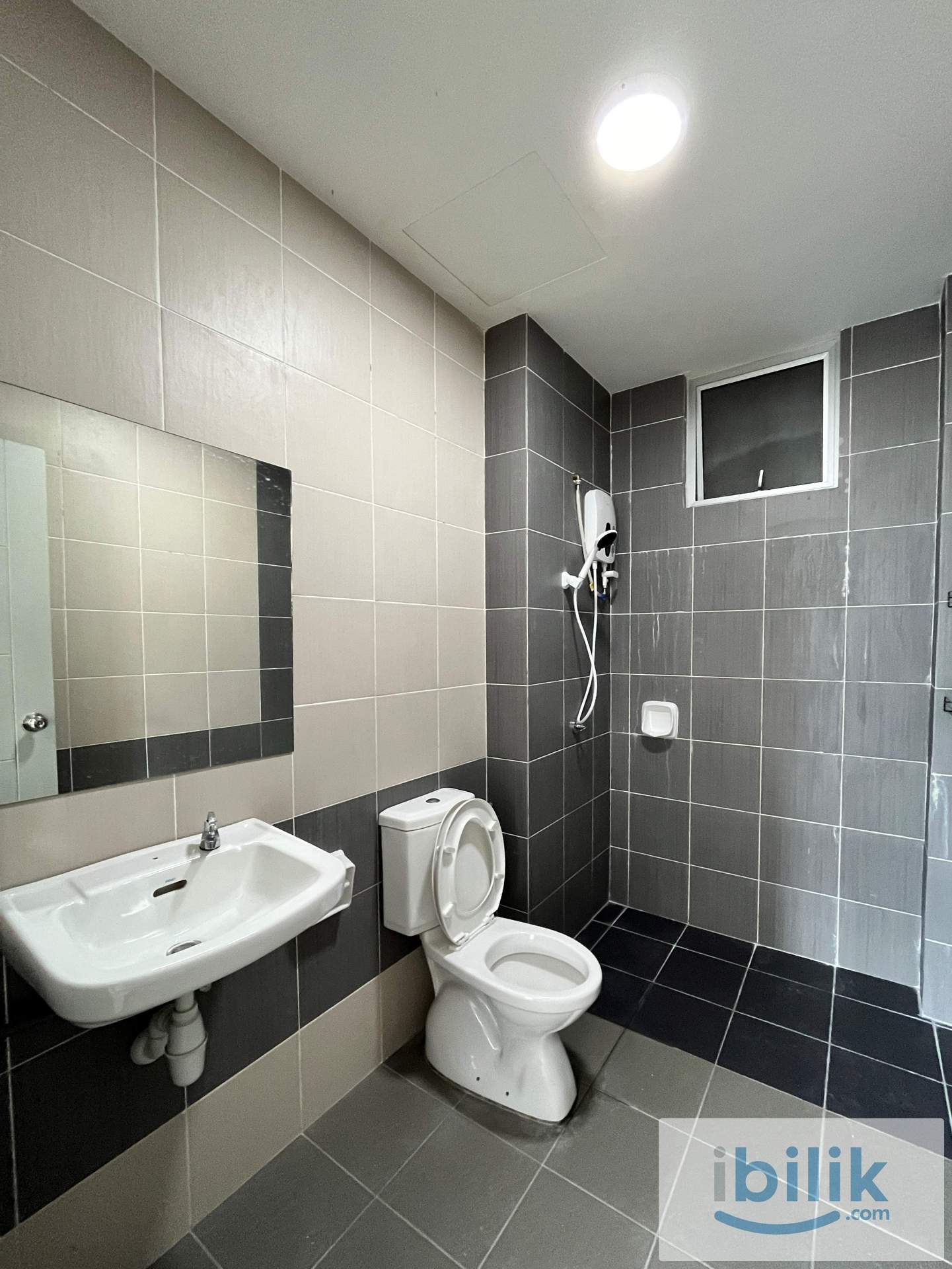 Single Room - Image 3