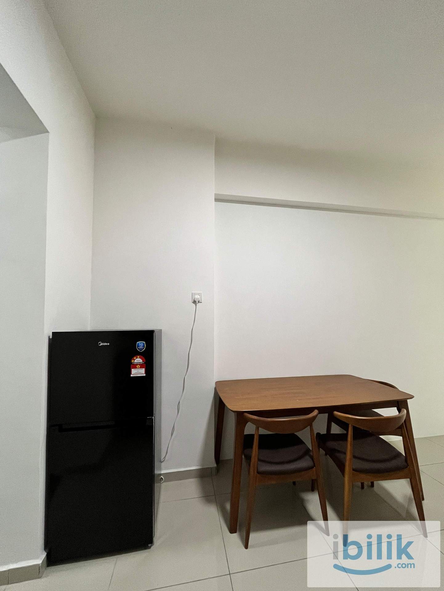Single Room - Image 5