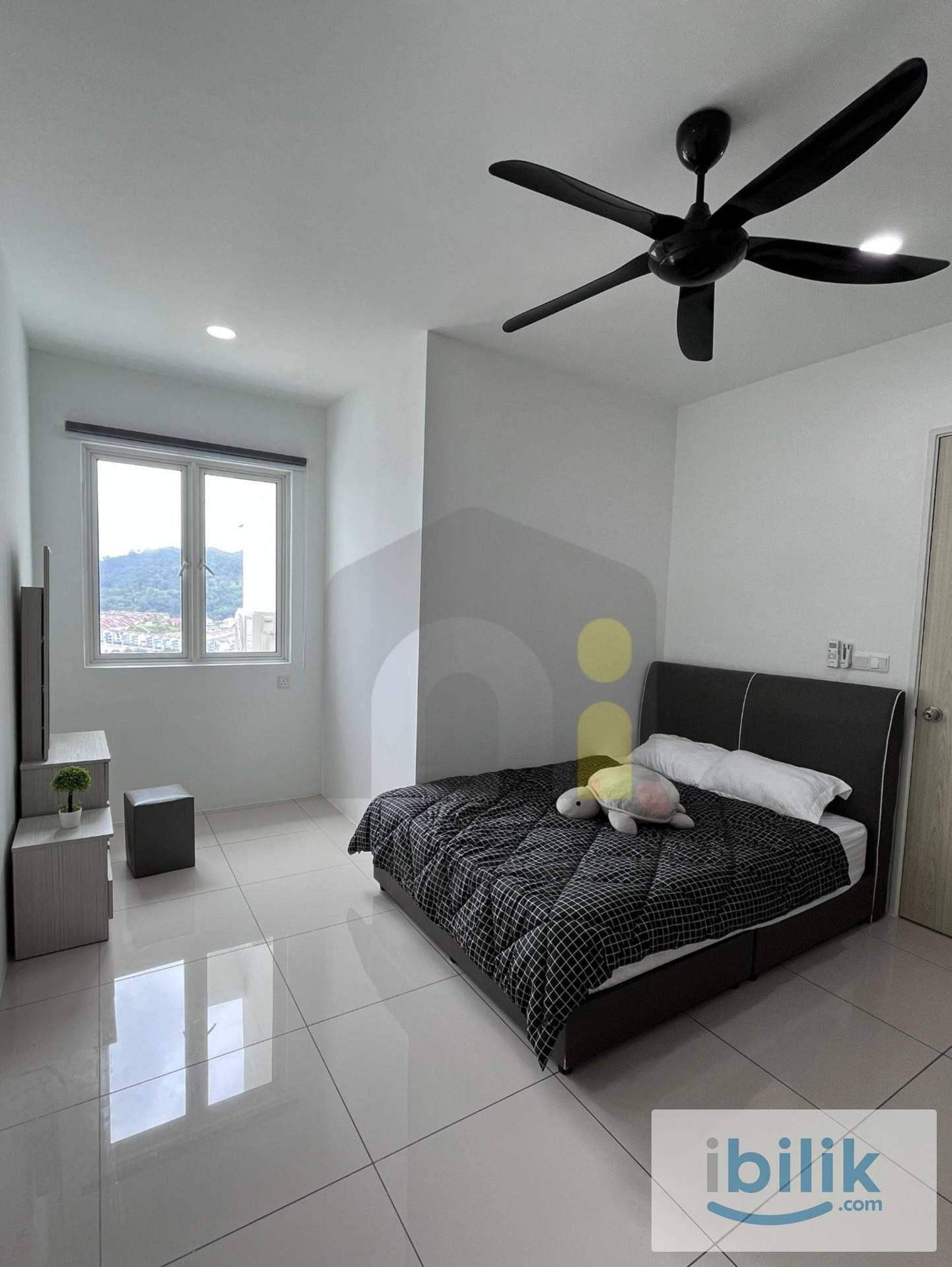 Junior Master Room - Image 1