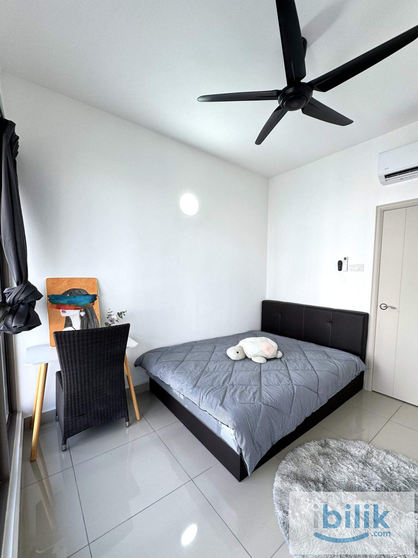 Medium Room On Skycube Sungai Ara - Image 1