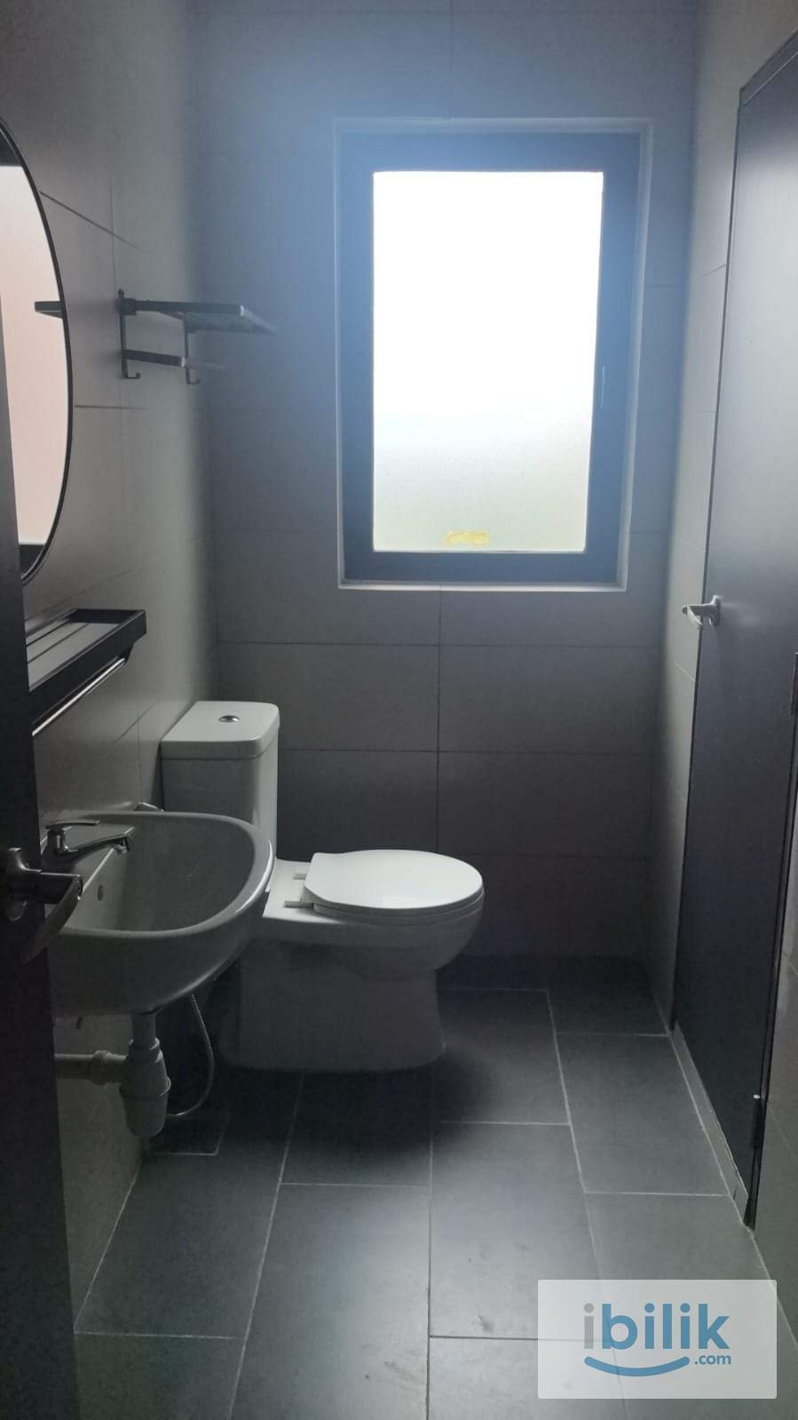 studio house - Image 1