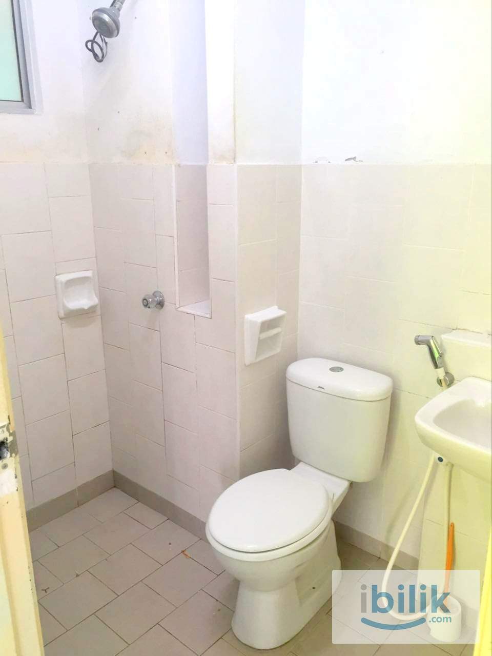 BILIK SEWA PEREMPUAN MELAYU NEAR LRT WANGSA MAJU  - Image 4