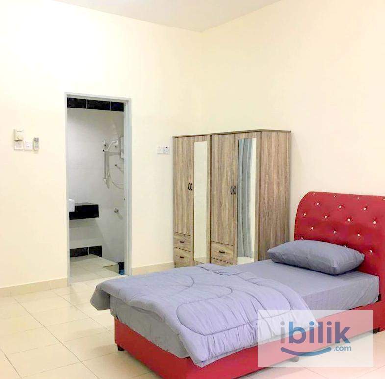 BILIK SEWA MASTER PEREMPUAN MELAYU  - Image 1