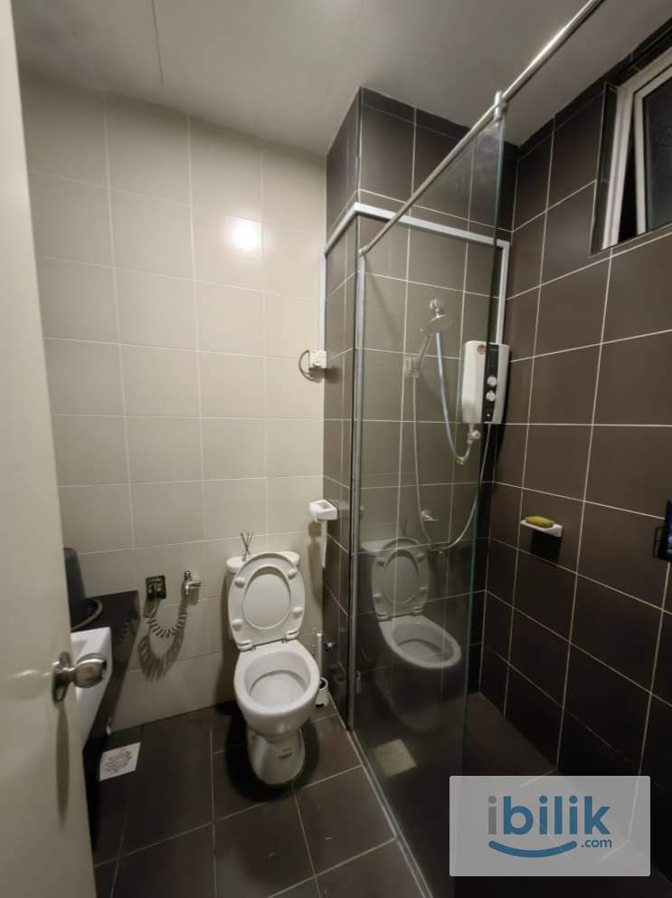 Common Room For Rent/ Female unit/Bukit Indah - Image 2