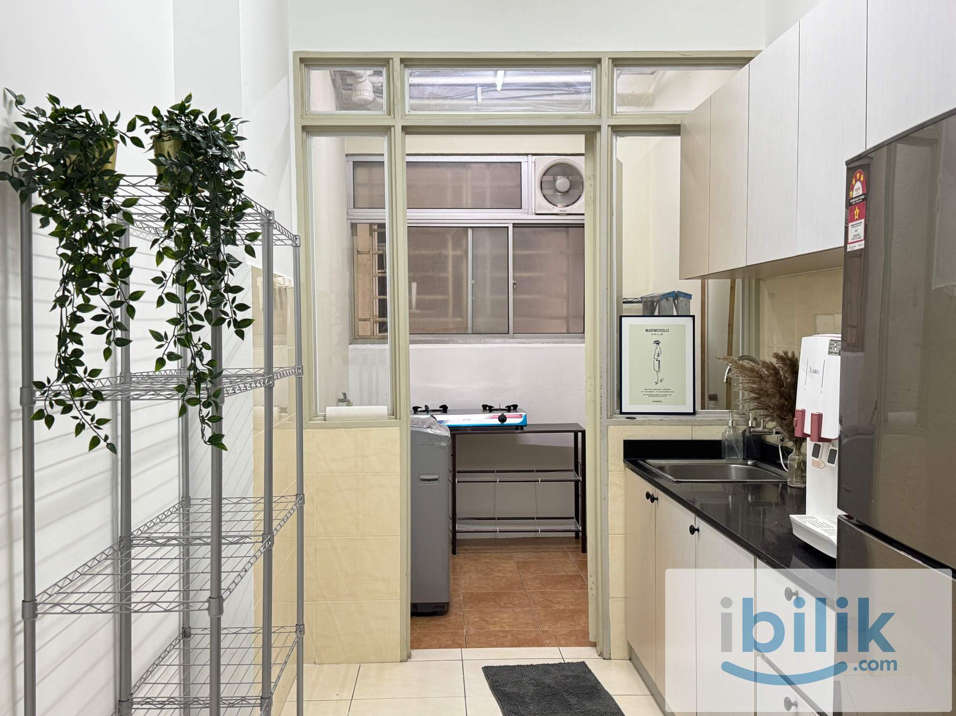PV13 BLOCK A 最便宜的single room| 🌷 好 owner + 全新家私 |最后的房间！！住了包你开心 - Image 3